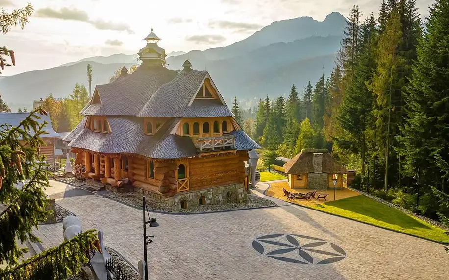 Luxusní apartmán v horách: venkovní vířívka a sauna