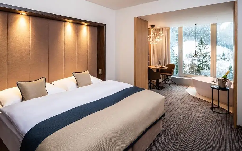 Velké Karlovice: Spa hotel Lanterna s možností vířivky na pokoji