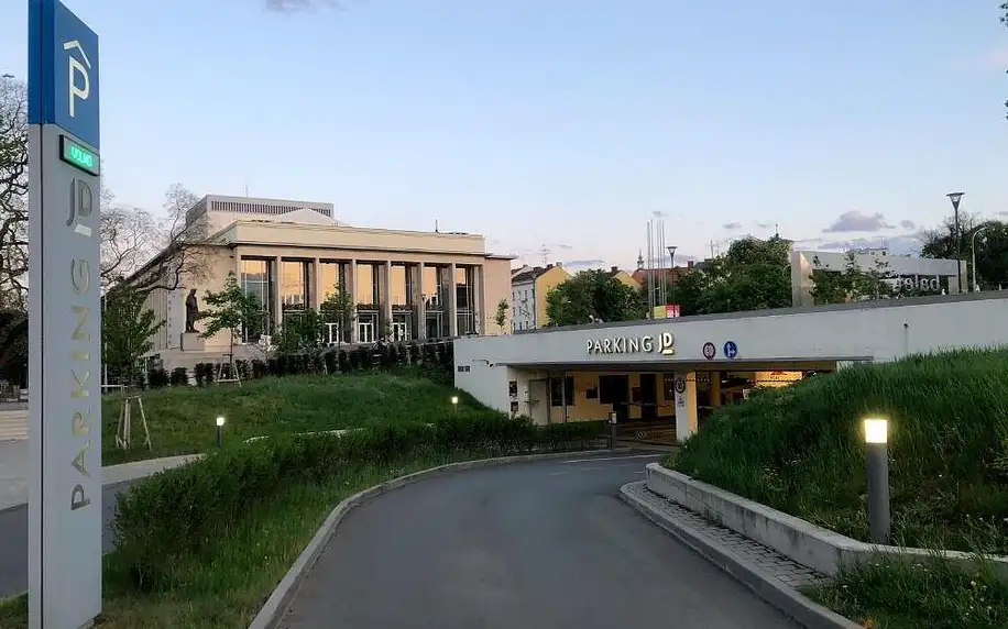 Brno: Brno center whirlpool apartment s možností vířivky na pokoji