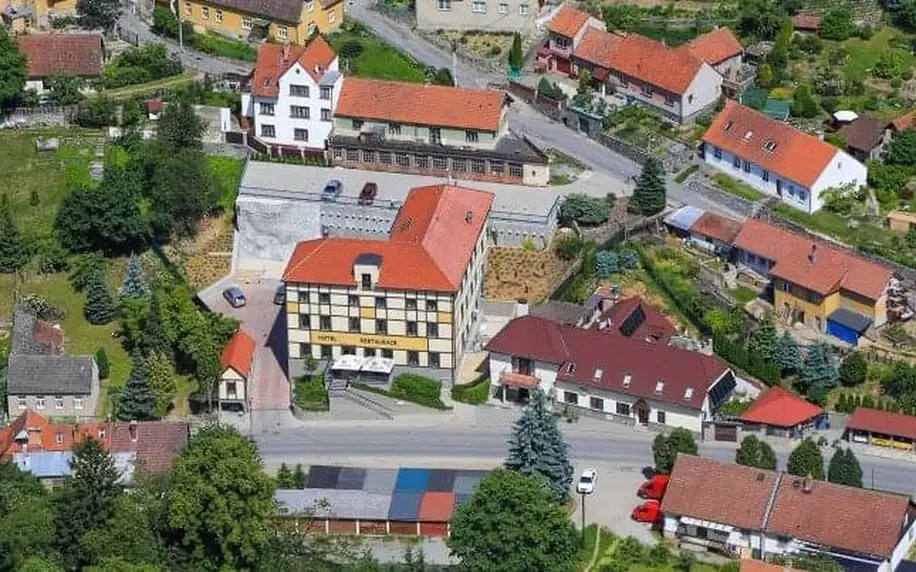 Jižní Morava u Moravského krasu: Hotel Olberg *** s polopenzí a privátním wellness (bazén, vířivka a sauna)