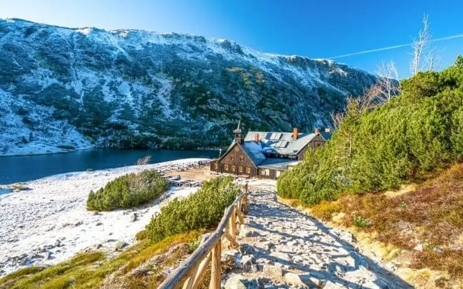 Polsko u hranic: Krkonoše blízko lanovky na Sněžku v Hotelu Tarasy Wang *** s polopenzí a neomezeným wellness