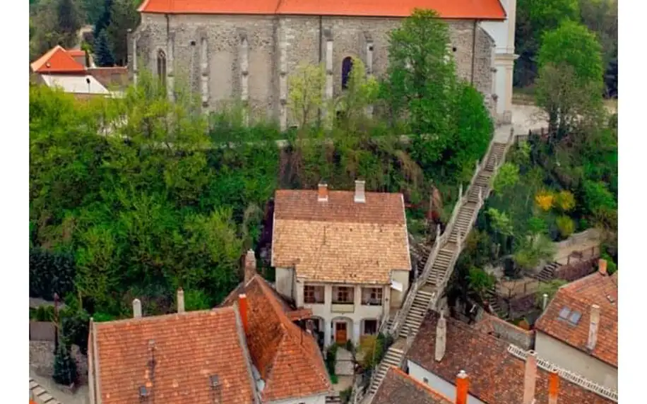 Šoproň: Jedinečný pobyt v budově bývalého kláštera Sopronbánfalvi Kolostor Hotel s polopenzí a prohlídkou