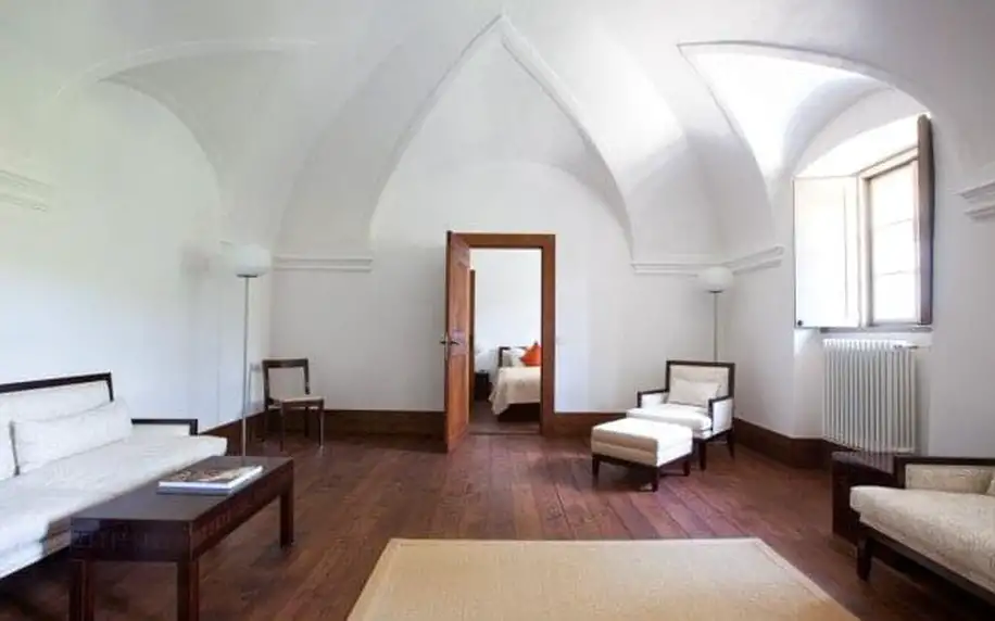 Šoproň: Jedinečný pobyt v budově bývalého kláštera Sopronbánfalvi Kolostor Hotel s polopenzí a prohlídkou