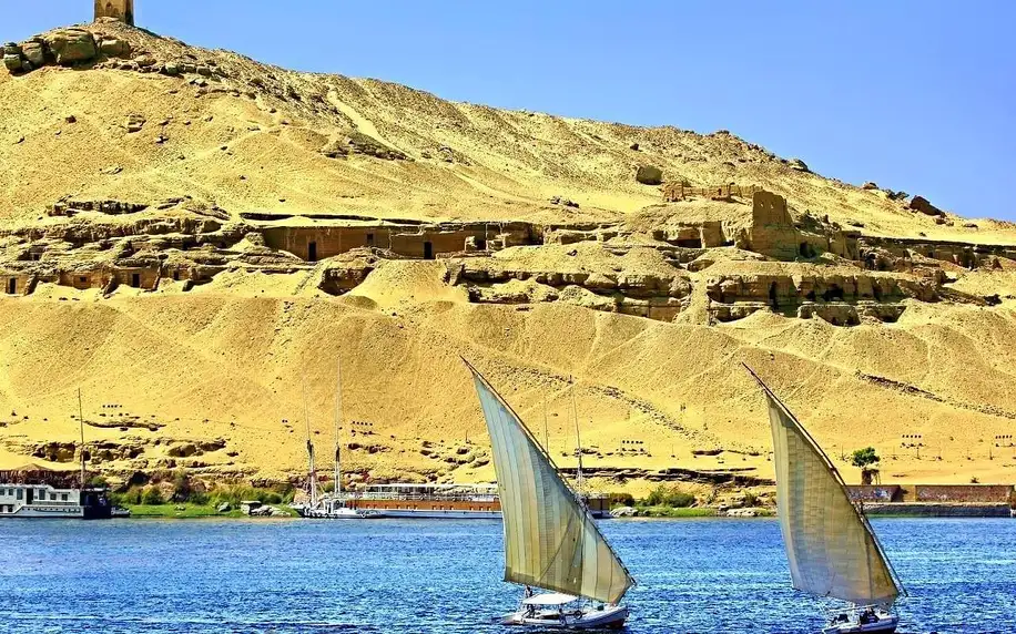 Egypt - Hurghada letecky na 8 dnů, strava dle programu