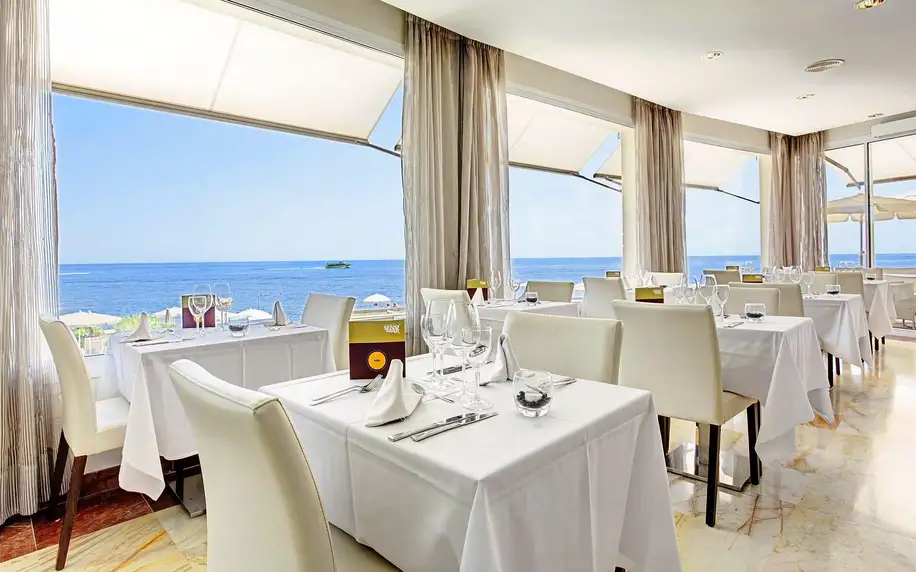Grupotel Aguait Resort & Spa, Mallorca, Dvoulůžkový pokoj s výhledem na moře, letecky, snídaně v ceně