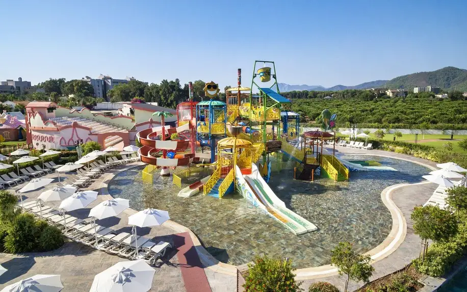 Rixos Premium Tekirova – The Land of Legends Theme Park Free Access, Turecká riviéra, Dvoulůžkový pokoj Deluxe s manželskou postelí, letecky, all inclusive