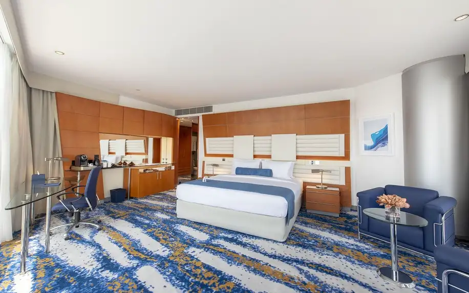 Golden Sands Hotel Creek, Dubaj, Dvoulůžkový pokoj Deluxe s manželskou postelí, letecky, polopenze