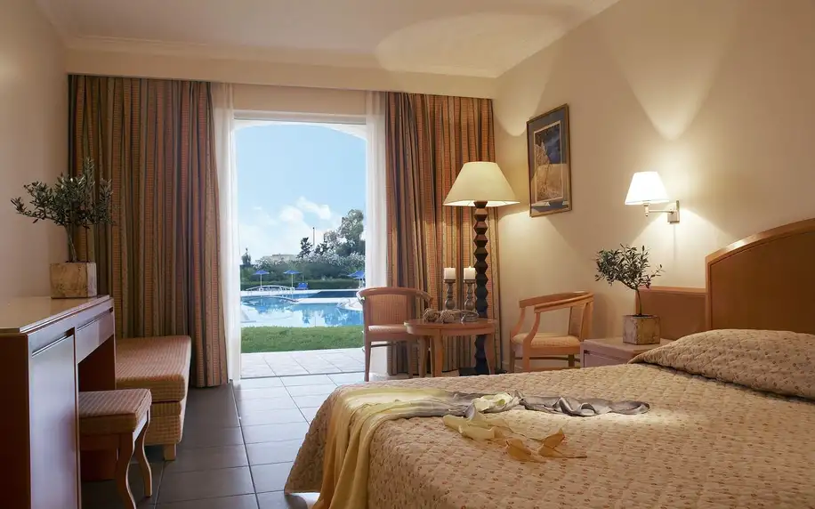 Pilot Beach Resort, Kréta, Apartmá s výhledem na moře, letecky, polopenze