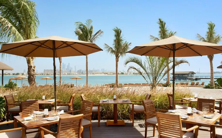 Sofitel Dubai The Palm Resort and Spa, Dubaj, Dvoulůžkový pokoj Classic, letecky, plná penze