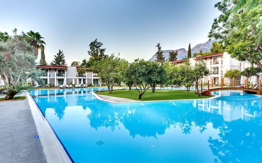 Sherwood Exclusive Kemer, Turecká riviéra, Dvoulůžkový pokoj Deluxe s manželskou postelí, letecky, all inclusive