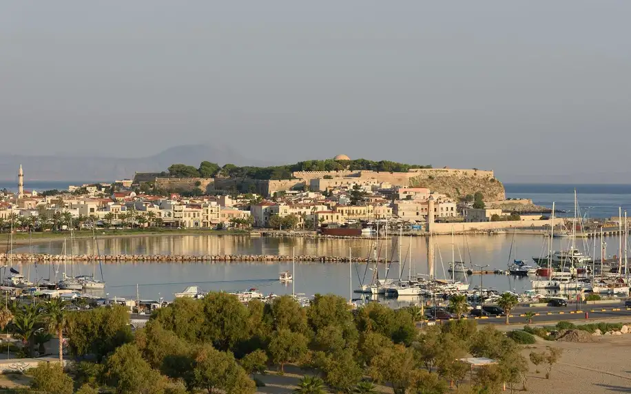 AQUILA Porto Rethymno, Kréta, Dvoulůžkový pokoj Superior s výhledem na moře, letecky, snídaně v ceně
