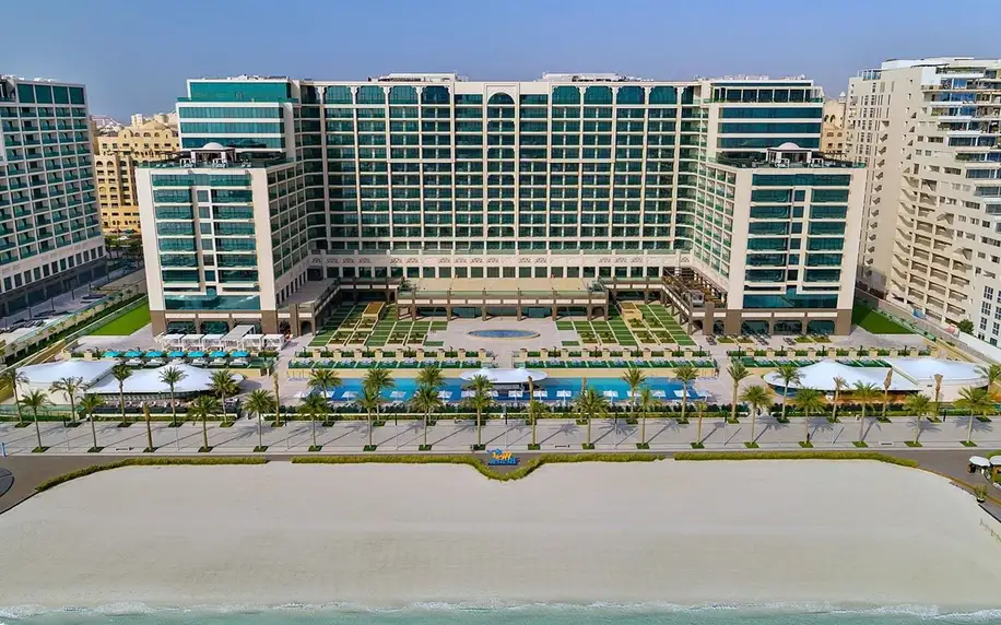 Hilton Dubai Palm Jumeirah, Dubaj, Dvoulůžkový pokoj s manželskou postelí King, letecky, polopenze