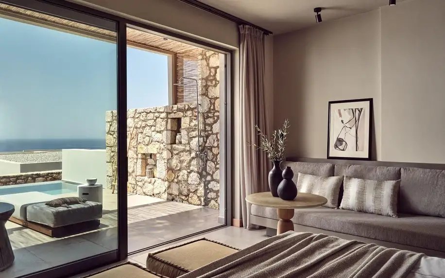 The Royal Senses Resort, Curio Collection by Hilton, Kréta, Dvoulůžkový pokoj Deluxe s výhledem na moře, letecky, polopenze