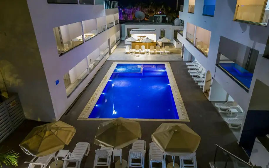 Milea Hotel, Jižní Kypr, Dvoulůžkový pokoj Superior, letecky, polopenze