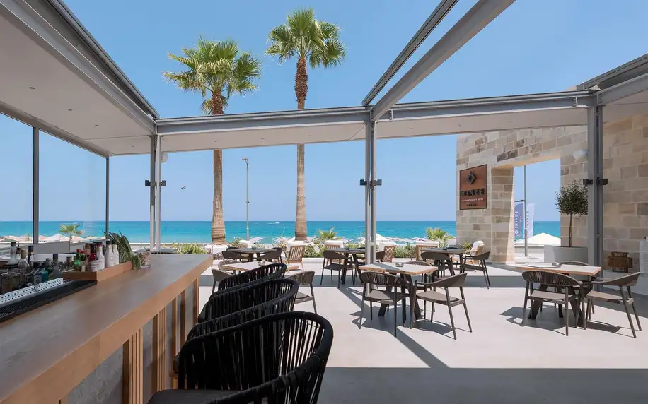 Ikones Seafront Luxury Suites, Kréta, Apartmá s výhledem na moře, letecky, polopenze