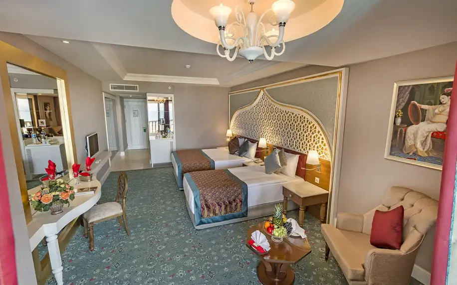 Royal TAJ Mahal, Turecká riviéra, Apartmá Junior s výhledem na moře, letecky, all inclusive