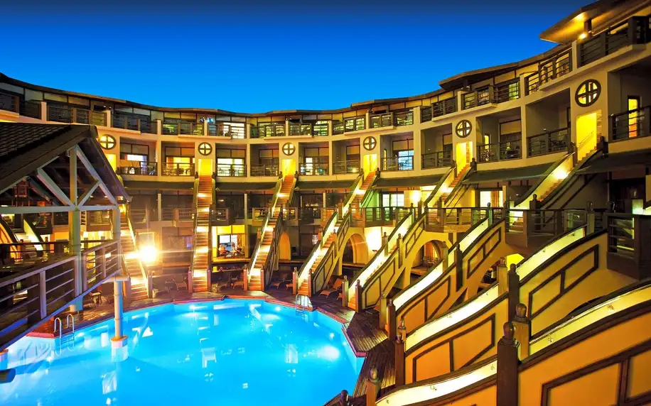 Limak Lara Deluxe Hotel & Resort, Turecká riviéra, Rodinný pokoj, letecky, all inclusive