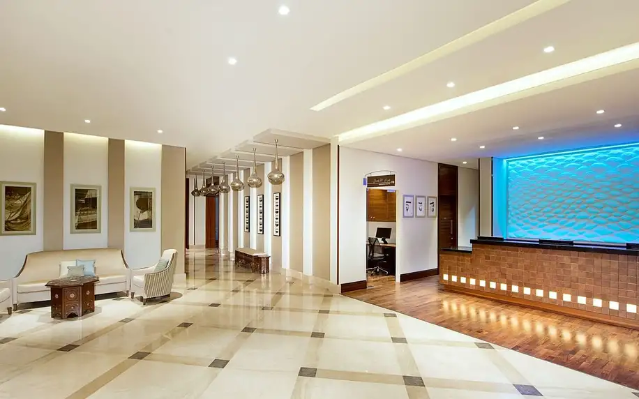 Hilton Garden Inn Dubai Al. Mina, Dubaj, Dvoulůžkový pokoj Pokoj pro hosty, letecky, snídaně v ceně