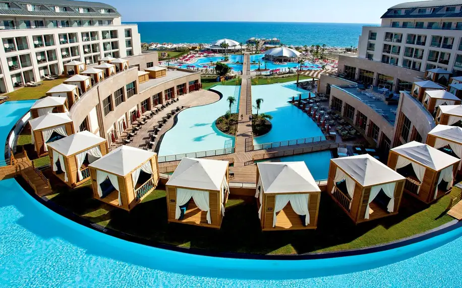 Kaya Palazzo Golf Resort, Turecká riviéra, Luxusní apartmá Lagoon, letecky, all inclusive