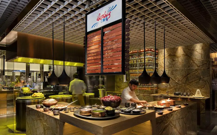 Grand Hyatt Dubai, Dubaj, Rodinný pokoj Deluxe, letecky, snídaně v ceně