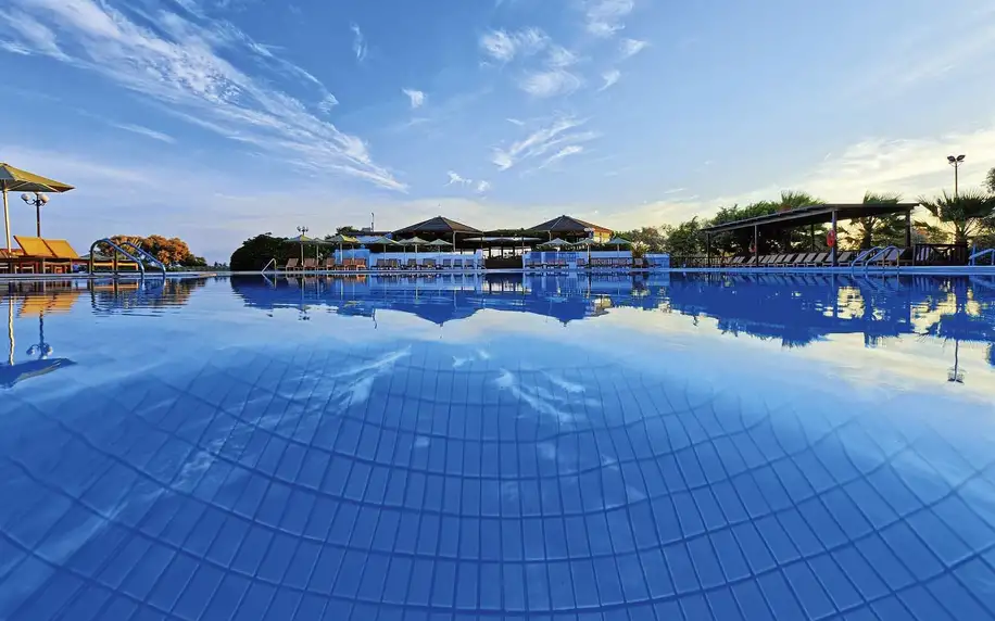 Apollonia Beach Resort & Spa, Kréta, Rodinný pokoj, letecky, polopenze