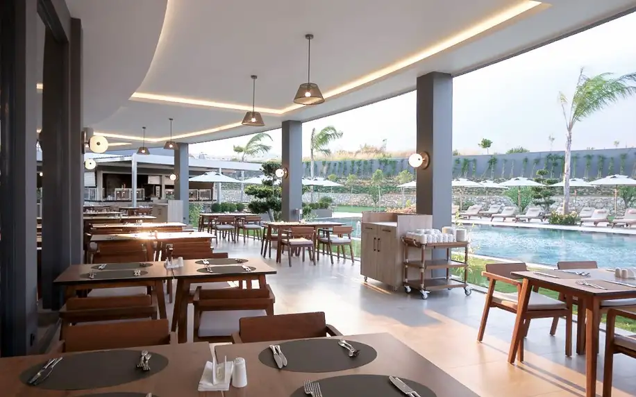 Liu Resorts, Turecká riviéra, Dvoulůžkový pokoj Deluxe s manželskou postelí Lagoon, letecky, all inclusive