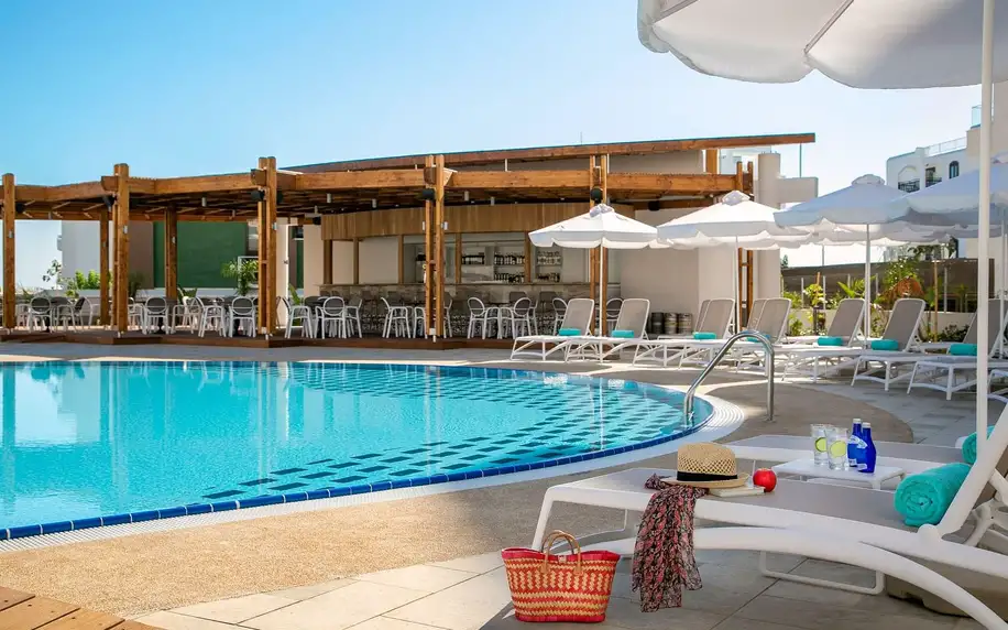 Vangelis Hotel & Suites, Jižní Kypr, Suite typu Economy, letecky, all inclusive
