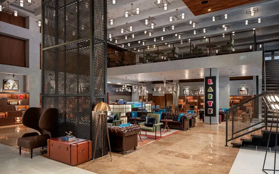 Doubletree by Hilton Dubai M Square Hotel and Residences, Dubaj, Pokoj pro hosty s oddělenými postelemi, letecky, snídaně v ceně