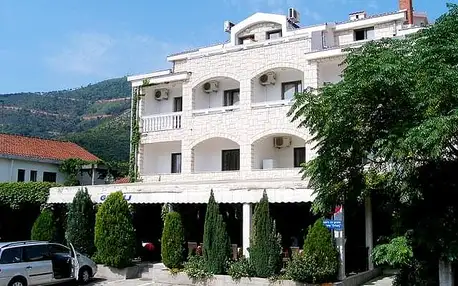 Černá Hora - Budva na 8-15 dnů, snídaně v ceně