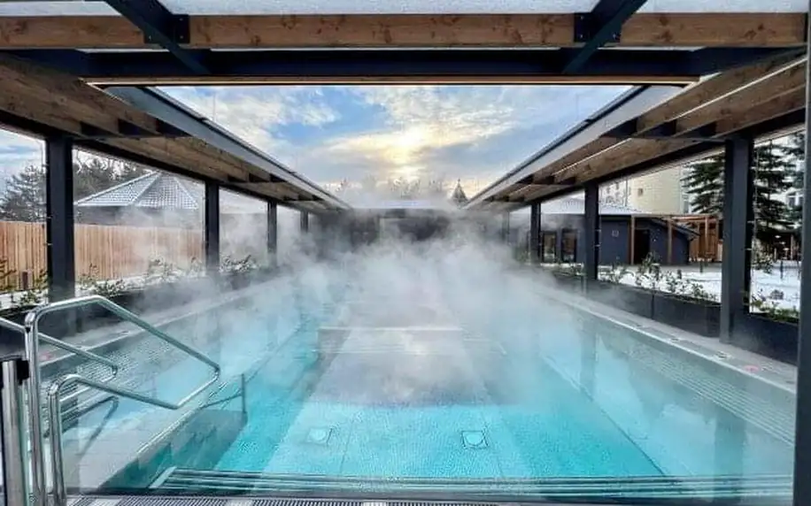 Senohraby u Prahy: Relax v luxusním Hotelu Sen **** se vstupem do wellness se 7 druhy saun, polopenzí a sektem