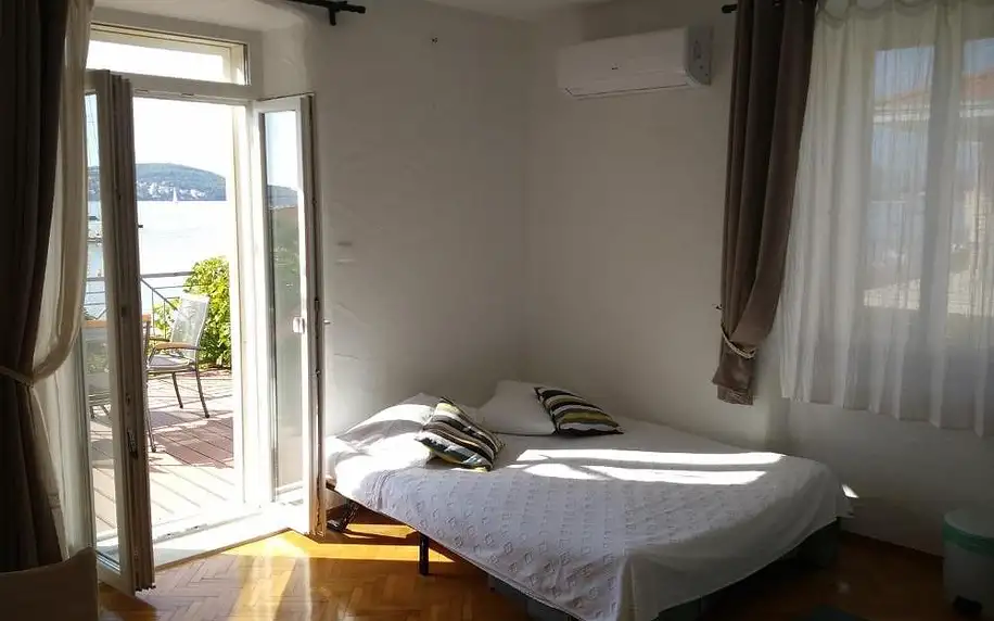 Chorvatsko, Trogir: Apartments Gina