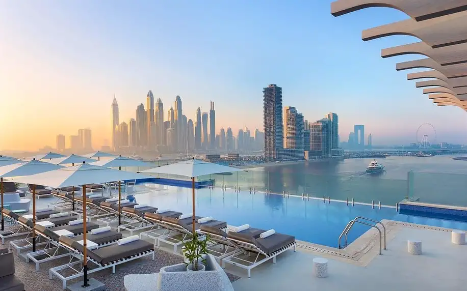 Spojené arabské emiráty - Dubaj letecky na 4-12 dnů, snídaně v ceně