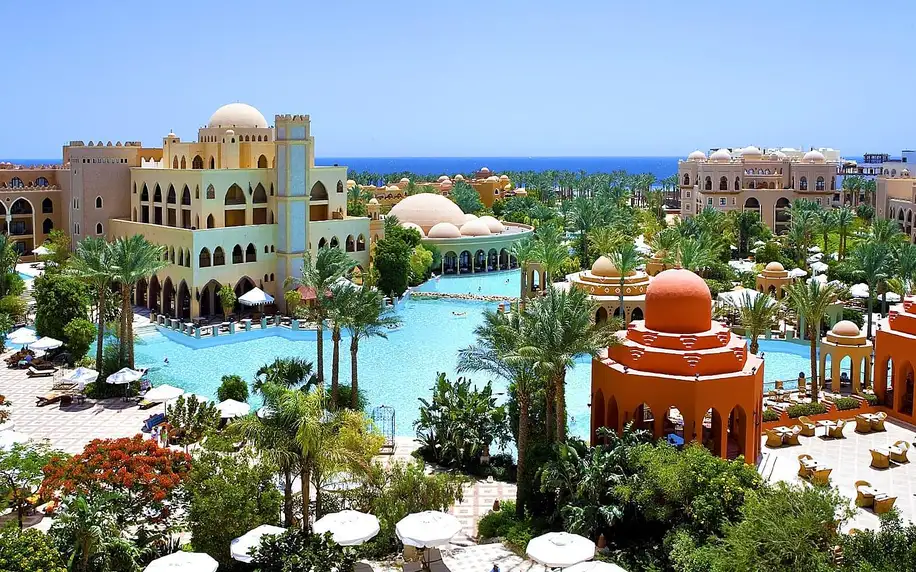 Egypt: letenky, transfer, all inclusive a 4* hotel u pláže