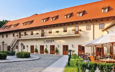 Pobyt u Strahovského kláštera: snídaně, sauna či prosecco