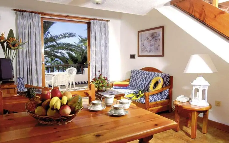 Appartments Parque Santiago III, Tenerife , Apartmán, letecky, snídaně v ceně