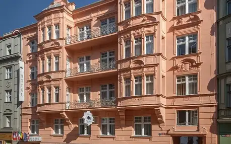 Praha: Hotel Taurus