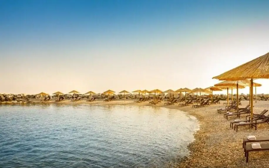 Chorvatsko: Novigrad 50 m od pláže v Hotelu Aminess Laguna *** s polopenzí a bazénem + dítě do 7 let zdarma