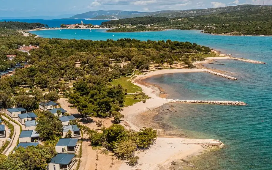 Chorvatský ostrov delfínů a krásných pláží: first minute sleva