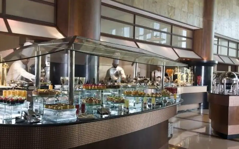 Spojené arabské emiráty - Abu Dhabi letecky na 4-9 dnů, snídaně v ceně