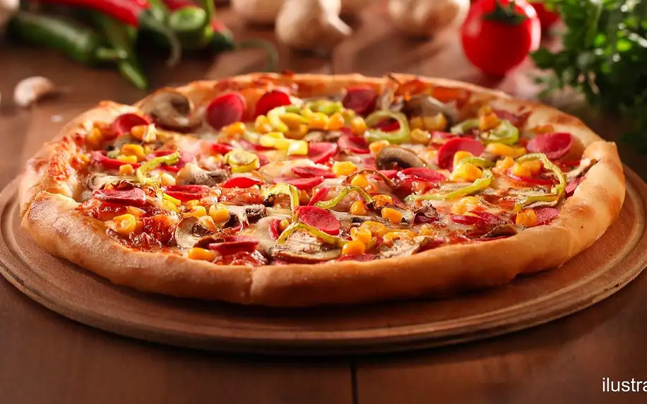 Jedna nebo dvě pizzy podle výběru z 10 druhů