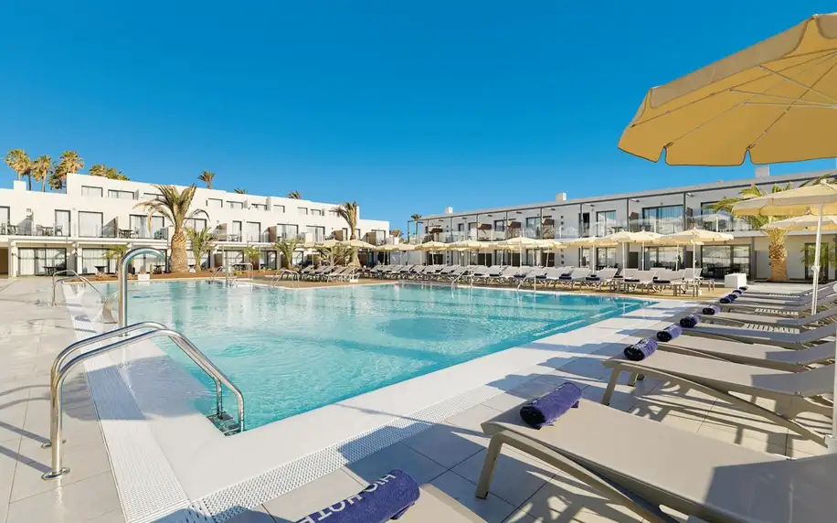 H10 Ocean Dreams, Fuerteventura, Apartmá Junior, letecky, snídaně v ceně