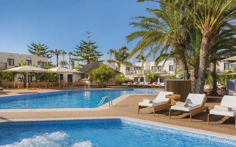 Alua Suites Fuerteventura, Fuerteventura, Apartmá s výhledem do zahrady, letecky, all inclusive