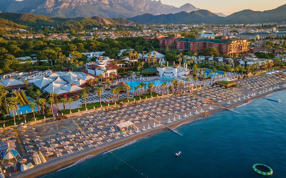 Turecko - Kemer letecky na 4-15 dnů, all inclusive