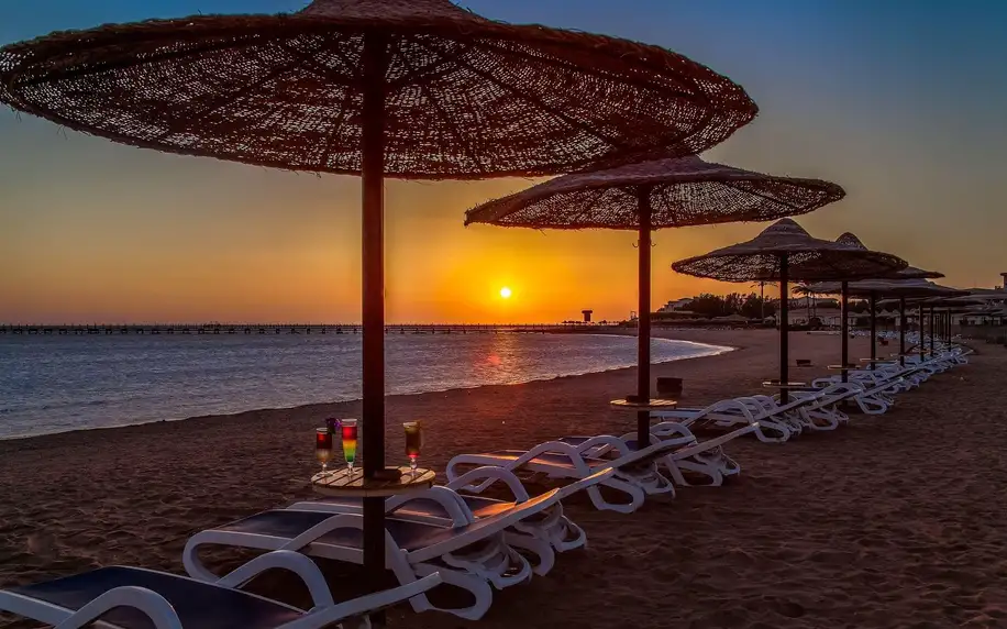 Cleopatra Luxury Resort Makadi Bay, Hurghada, Dvoulůžkový pokoj s výhledem na moře, letecky, all inclusive