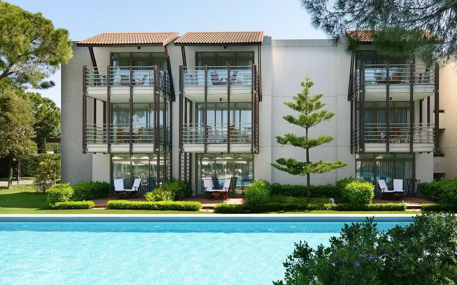 Gloria Golf Resort, Turecká riviéra, Apartmá Junior, letecky, all inclusive