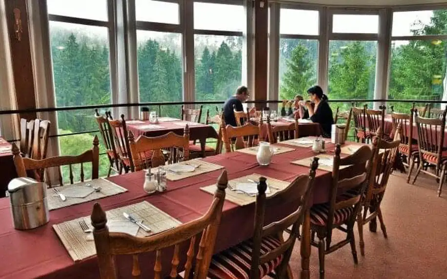 Vysočina: Léto v Resortu Šikland se snídaní a neomezeným vstupem do Westernového městečka + animační program