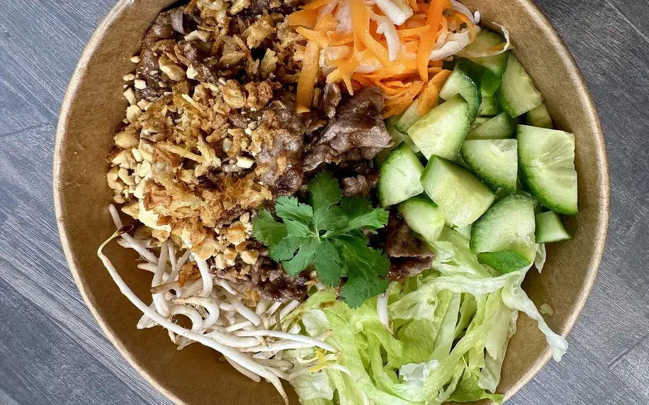 Vietnamské hlavní jídlo dle výběru na odnos s sebou