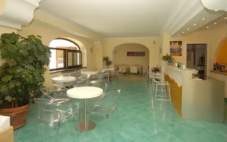Itálie - Ischia: Hotel Imperamare