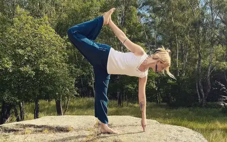 Online lekce jógy: 15 cvičení i 5 hodinových lekcí