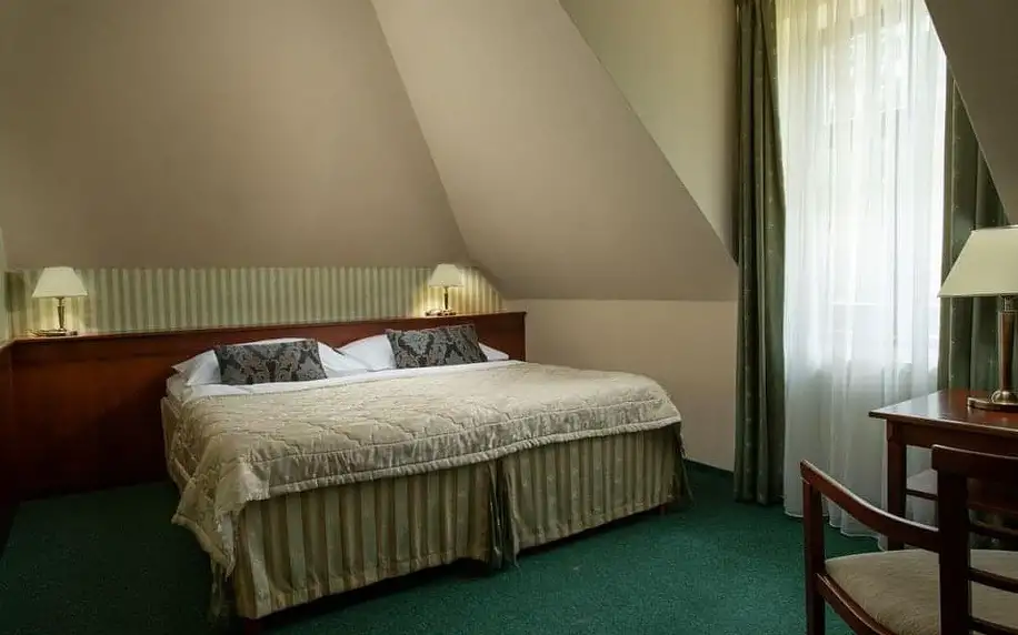 Luxusní odpočinek: 4 Hotel v Mariánkách se snídaní 4 dny / 3 noci, 2 osoby, snídaně